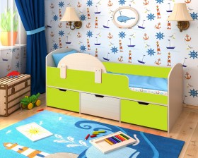 Кровать Малыш-мини с бортиком Дуб молочный/Лайм в Мирном - mirnyj.katalogmebeli.com | фото